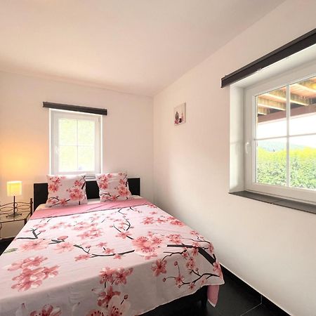 Sur Les Thiers Villa Lierneux Exterior photo