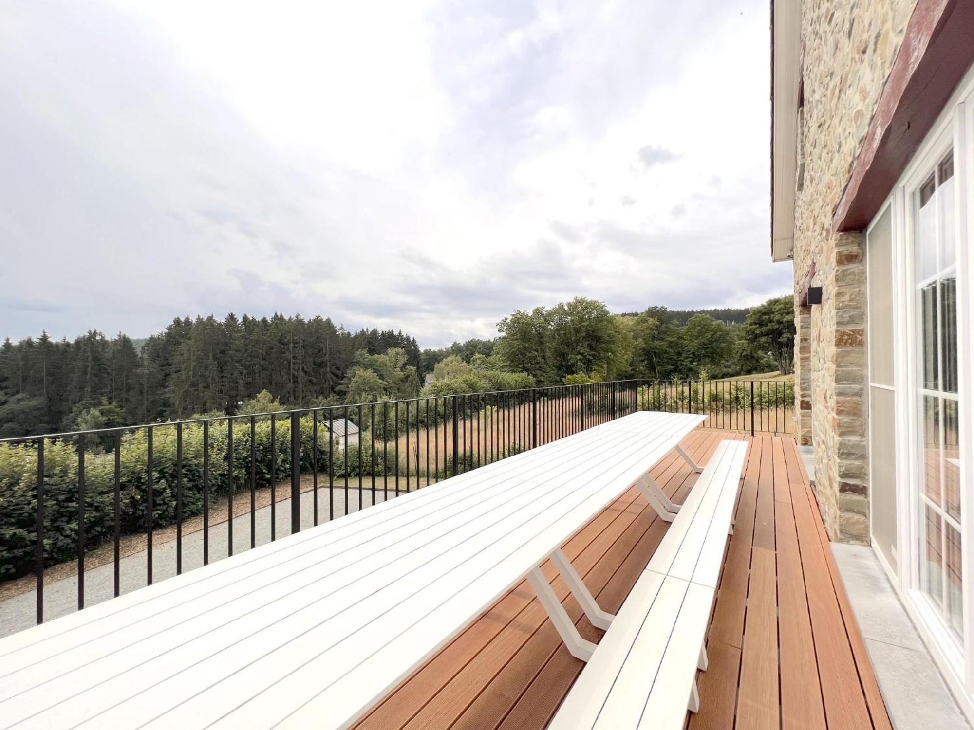 Sur Les Thiers Villa Lierneux Exterior photo